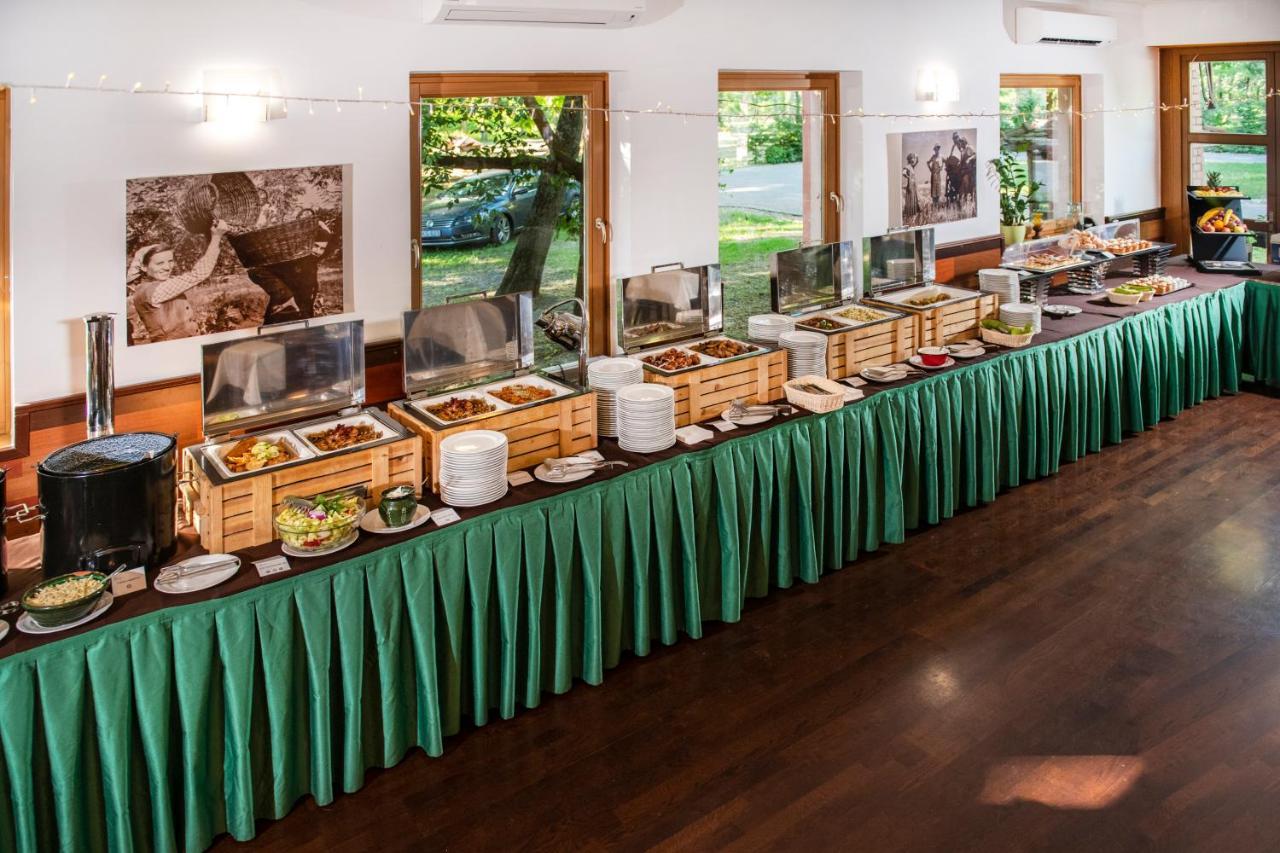 Zichy Park Hotel Bikács Extérieur photo