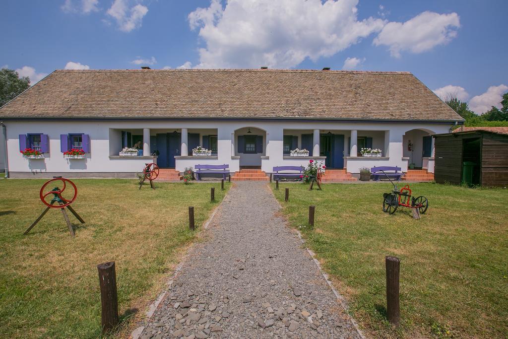 Zichy Park Hotel Bikács Extérieur photo